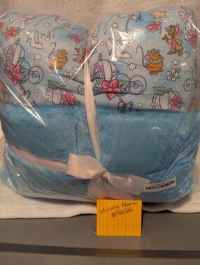 Cinderella Bamboo Minky Blanket 60x80